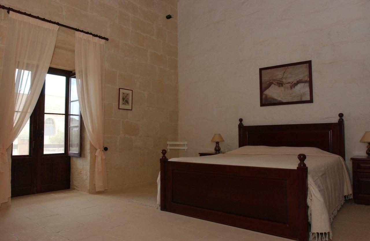 Tal-Masklu Farmhouse Gharb  Exterior photo